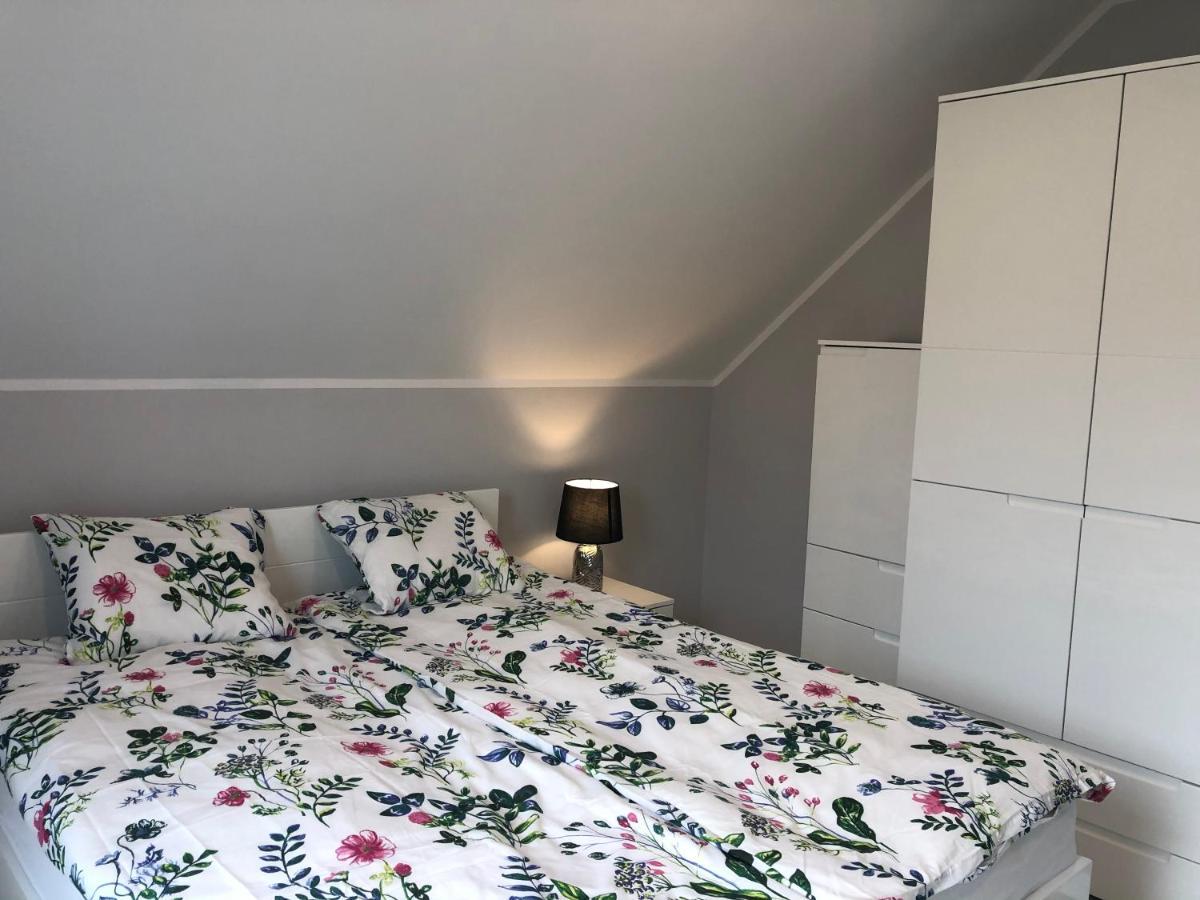 Domki Apartamentowe Na Wrzosach Jastrzębia Góra Exteriör bild