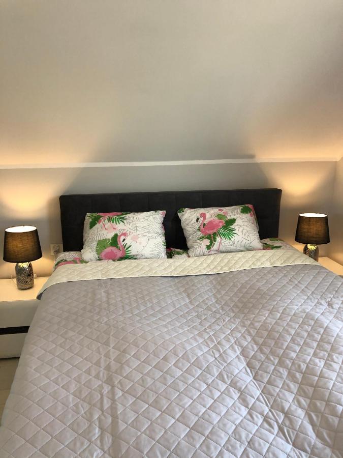 Domki Apartamentowe Na Wrzosach Jastrzębia Góra Exteriör bild